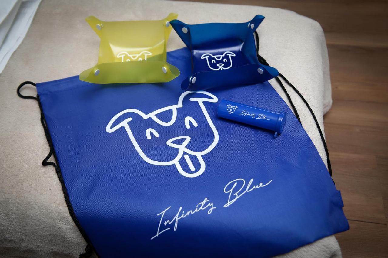 Resort Infinity Blue &
